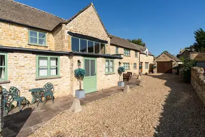 Image de Spacious and contemporary, family-friendly holiday home in the Cotswolds with a tranquil garden - Gr