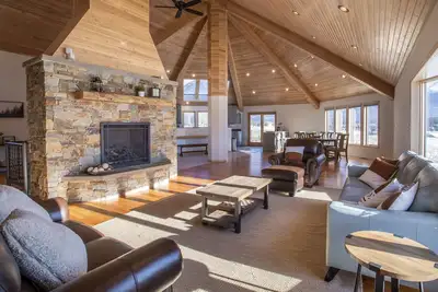 Luxury Montana Homestead