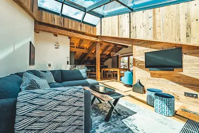 Image de Luxurious 4 bedroom apartment, with roof terrace & hot tub, fab Morzine location