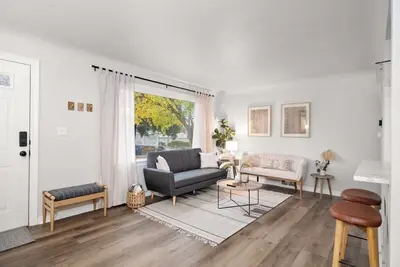 Image de Cozy & Modern Downriver Spokane Home!