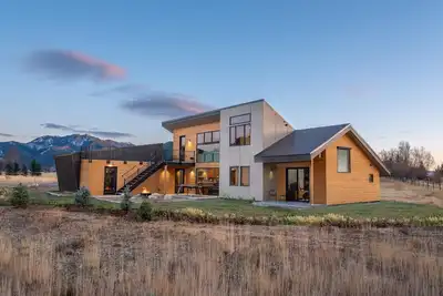 Image de Modern Elegance in Alpine