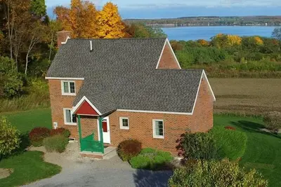 Seneca Cottage [Bella Vista Cottages], Bella Vista Cottages