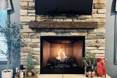 Image de Private 5 bedroom house in the heart of Laurel highlands!