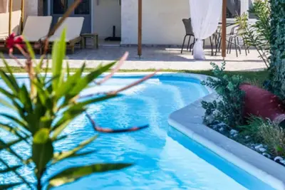 Image de Villa avec piscine privée, vue sur les montagnes crétoises, proximité plages sud