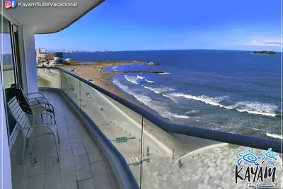 Image de Apartment with excellent sea view, the best area of the port