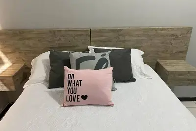 Image de Cozy and safe house on 804 South.