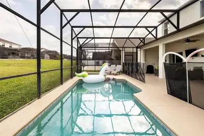 Image de Experience Magic! 5br 4ba Luxury Villa with Private Heated Pool near Disney!