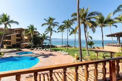 Image de Los Tules Ocean Front Condo, With Amazing Ocean View