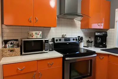 Image de Cozy eclectic cottage where you can reconnect and unwind, designed for couples.