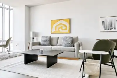 Image de Sleek Cambridge 1br w/ Gym & W/D, close to Central Square, by Blueground