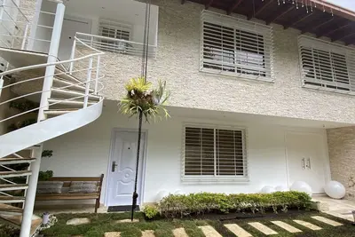Image de A house with views in Caracas in a safe area I