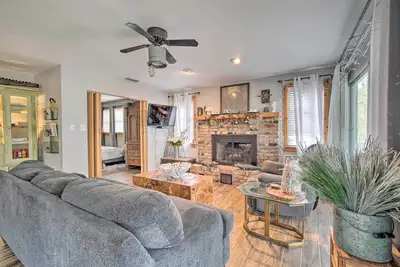 Image de Riverfront Retreat w/ Patio in Withlacoochee