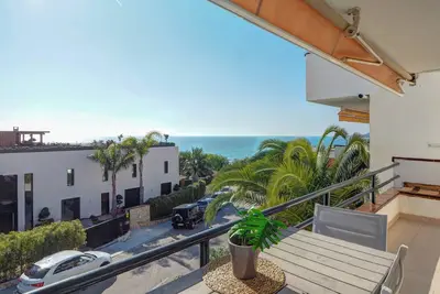 Image de Balmins White by Hello Homes Sitges