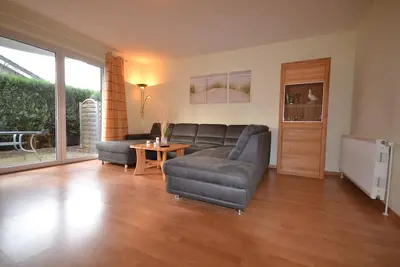 Comfortable vacation apartment in a quiet location close to the beach with sauna and terrace