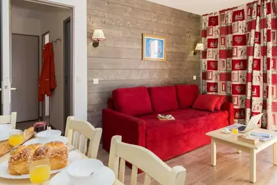 Image de À 100m des pistes de ski, télévision, casier à ski, 30-36m², Valmeinier