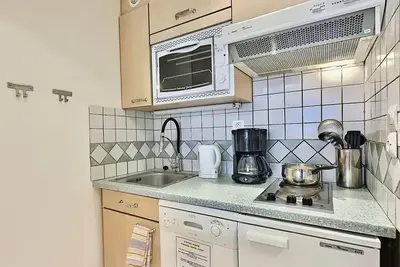 Image de À 50m des pistes de ski, 4ème étage, vue montagne, balcon, télévision, casier à ski, 45m², Tignes