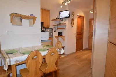 Image de 3ème étage, balcon, télévision, casier à ski, 27m², Les Menuires