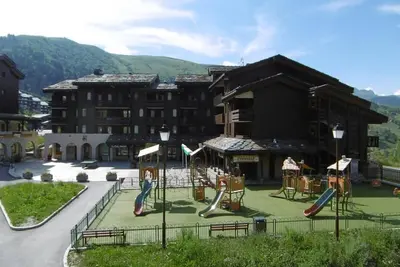 Image de Pied des pistes de ski, 1er étage, vue vallée, balcon, télévision, casier à ski, 24m², Valmorel