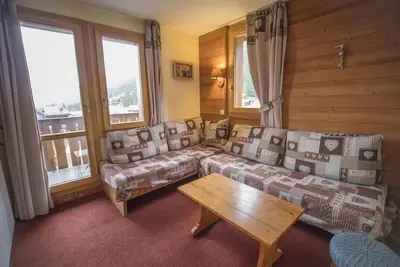 Image de À 50m des pistes de ski, 3ème étage, vue bâtiment, balcon, télévision, casier à ski, 38m², Valmorel