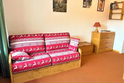 Image de 100m du centre station, 1er étage, piscine, balcon, parking, casier à ski, 28m², Serre Chevalier