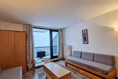 Image de À 150m des pistes de ski, 8ème étage, vue pistes de ski/pistes de ski, balcon, télévision