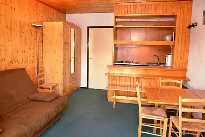 Image de À 200m des pistes de ski, 1er étage, balcon, télévision, casier à ski, 25m², Flaine