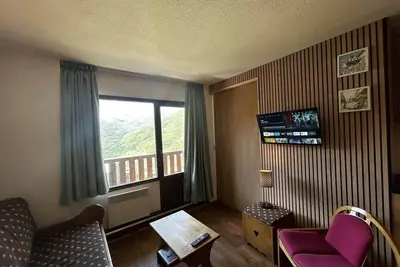 Image de 100m des commerces, 6ème étage, vue montagne, balcon, télévision, 25m², Les Menuires