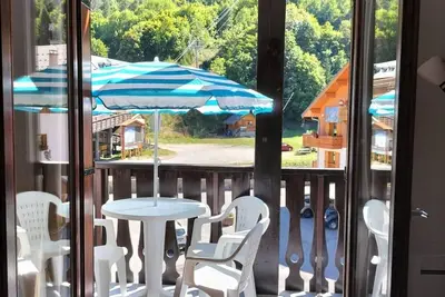 Image de À 50m des pistes de ski, 3ème étage, balcon, télévision, casier à ski, 27m², Valloire