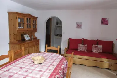 Image de 1er étage, balcon, casier à ski, 60m², Valloire