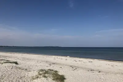Image de Lovely wooden house close to the beach