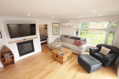 Image de Driftwood Point Waterfront Cottage