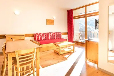 Image de Remise en forme, piscine, sauna, hammam, balcon, parking, télévision, casier à ski, 48m², Valloire