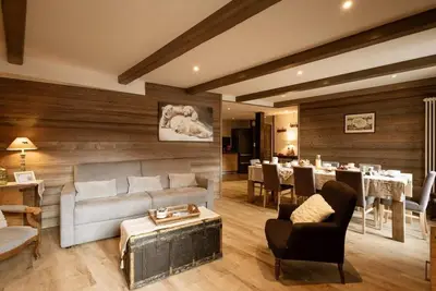 Image de À 260m des pistes de ski, 4ème étage, balcon, télévision, casier à ski, 90m², Valloire