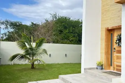 Image de 5 Star Villa Near Airport and Beaches