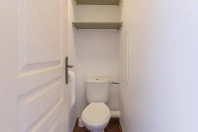 Image de 100m des commerces, 1er étage, vue rue, 32m², Serre Chevalier