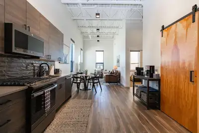 Image de Westlake Retreat:Midtown Bzn