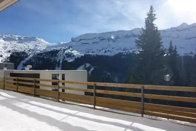 Image de Vue pistes de ski, terrasse, télévision, casier à ski, 25m², Flaine
