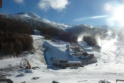 Image de Centre station, 4ème étage, vue pistes de ski, balcon, télévision, 40m², Les Orres