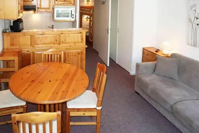 Image de À 15m des pistes de ski, 5ème étage, vue station, balcon, télévision, casier à ski, 28m², Les Orres