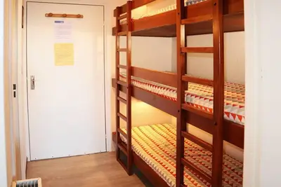 Image de À 15m des pistes de ski, 5ème étage, vue vallée, balcon, télévision, casier à ski, 22m², Les Orres