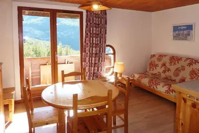 Image de À 150m des pistes de ski, 9ème étage, vue station, balcon, 30m², Les Orres