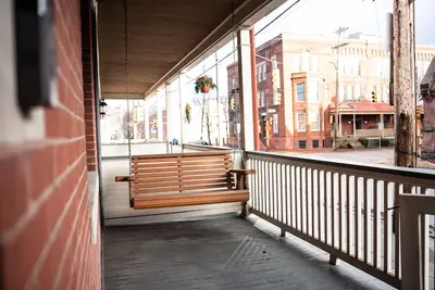 Image de Location, Location, Location!