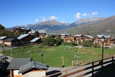 Image de À 50m des pistes de ski, étage -1, vue pistes de ski, terrasse, télévision, 27m²