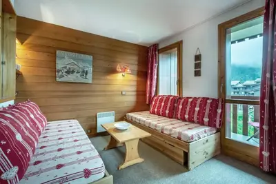 Image de À 50m des pistes de ski, 2ème étage, balcon, télévision, casier à ski, 28m², Valmorel