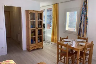 Image de À 50m des pistes de ski, 5ème étage, balcon, parking, télévision, 30m², Orcières Merlette 1850