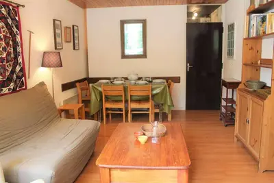 Image de À 30m des pistes de ski, 4ème étage, vue sapins, balcon, télévision, 45m², Vars
