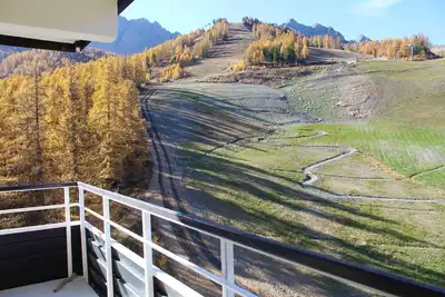 Image de 50m du centre station, 10ème étage, vue montagne, balcon, télévision, casier à ski, 50m², Vars