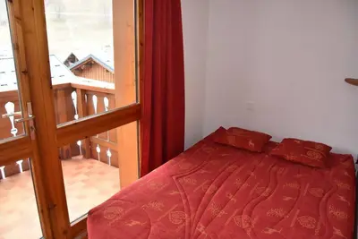 Image de À 50m des pistes de ski, 4ème étage, balcon, télévision, casier à ski, 28m², Pralognan-la-Vanoise