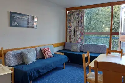 Image de À 50m des pistes de ski, 5ème étage, vue sapins, balcon, télévision, 25m², Les Arcs