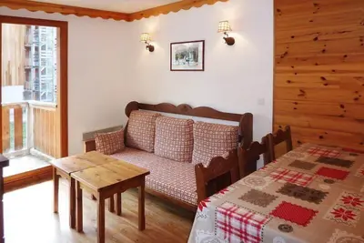 Image de Pied des pistes de ski, 2ème étage, remise en forme, piscine, sauna, balcon, télévision